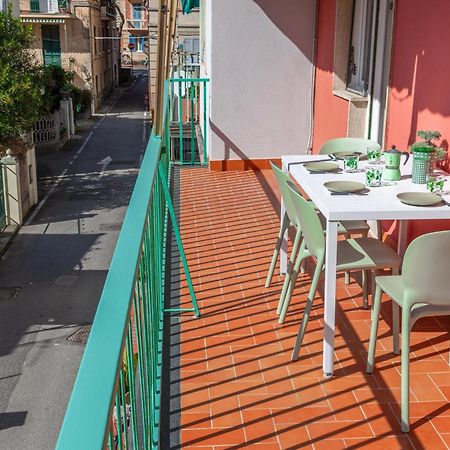 Serena House Levanto Esterno foto